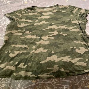 Old Navy Camo Shirt. 4x